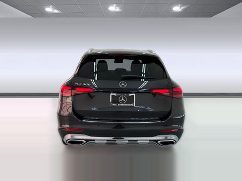 Certified 2026 Mercedes-Benz GLC 300 GLC 300 image 9