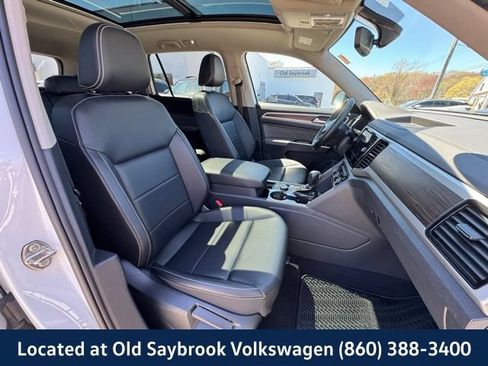 Used 2023 Volkswagen Atlas SE w/ Panoramic Sunroof Package AWD/4WD image 30