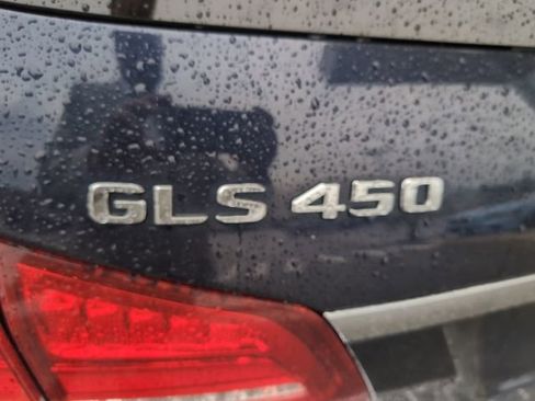 Used 2017 Mercedes-Benz GLS 450 4MATIC image 4