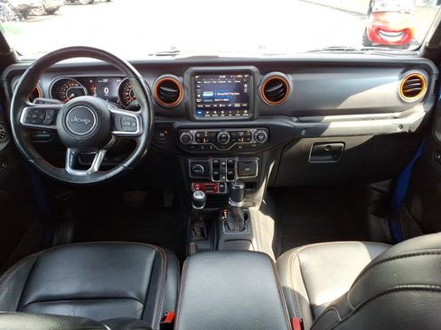 Used 2023 Jeep Gladiator Mojave w/ LED Lighting Group AWD/4WD image 12