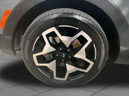 Used 2022 Hyundai Santa Cruz Limited AWD/4WD image 11
