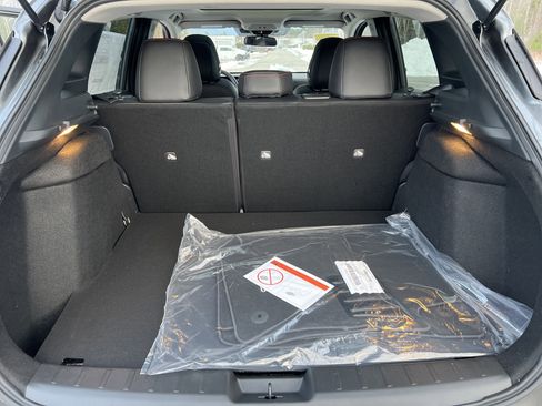 New 2026 Nissan Kicks SR w/ SR Premium Package image 16