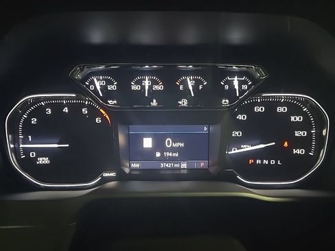Used 2022 GMC Sierra 2500 AT4 w/ AT4 Preferred Package AWD/4WD image 21