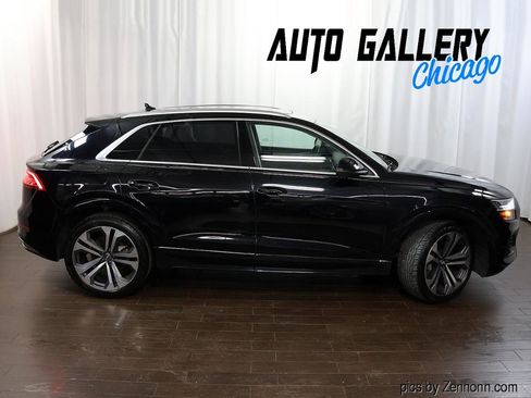 Used 2020 Audi Q8 Prestige AWD/4WD image 6