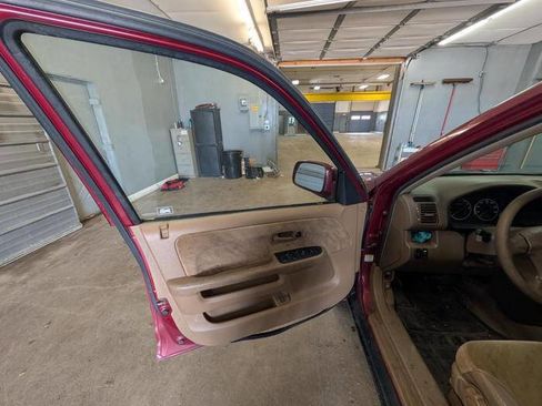 Used 2004 Honda CR-V EX image 22