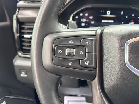 Used 2024 GMC Sierra 1500 AT4 w/ Technology Package image 18