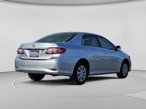 Used 2011 Toyota Corolla LE FWD image 18