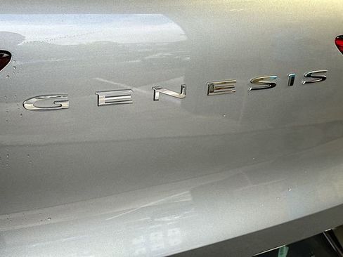 New 2026 Genesis GV70 2.5T Advanced AWD/4WD image 22