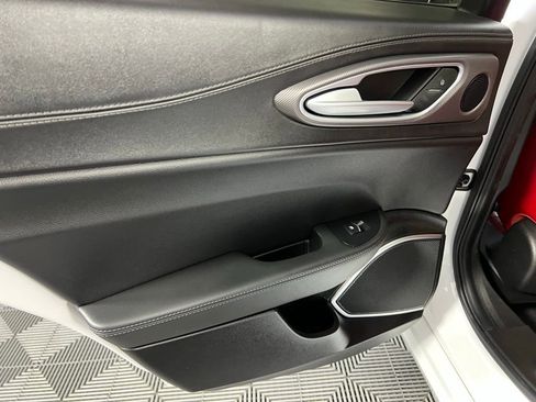 Used 2022 Alfa Romeo Giulia Veloce image 29