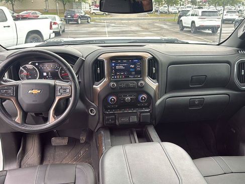 Used 2023 Chevrolet Silverado 2500 High Country w/ Safety Package II AWD/4WD image 13