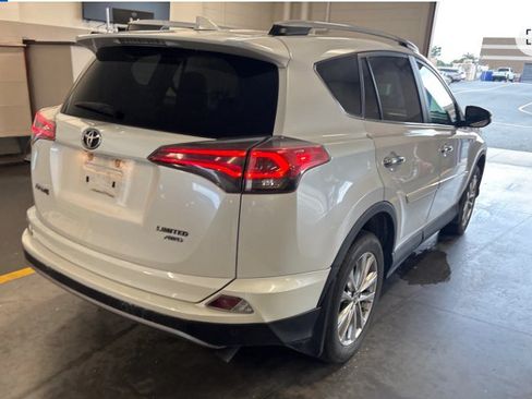 Used 2017 Toyota RAV4 Limited w/ Advanced Technology Package AWD/4WD image 4