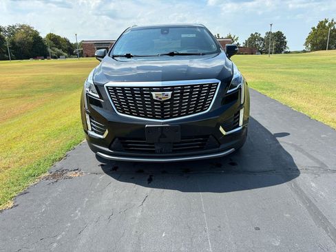 Used 2021 Cadillac XT5 Premium Luxury AWD/4WD image 4