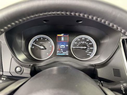 Used 2023 Subaru Forester Premium AWD/4WD image 3