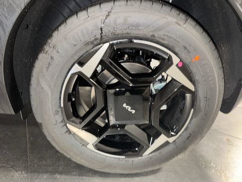 New 2026 Kia Sportage EX AWD/4WD image 12