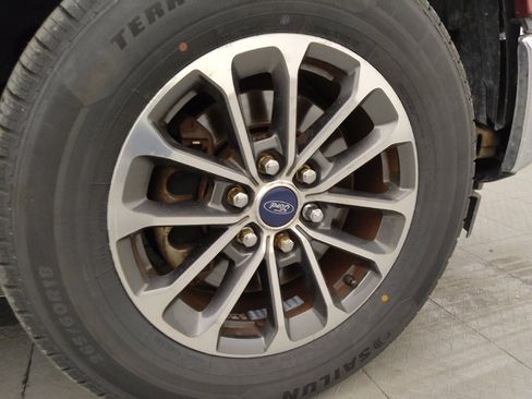 Used 2017 Ford F150 XLT RWD image 31