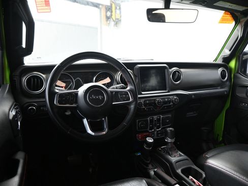 Used 2019 Jeep Wrangler Unlimited Rubicon image 19