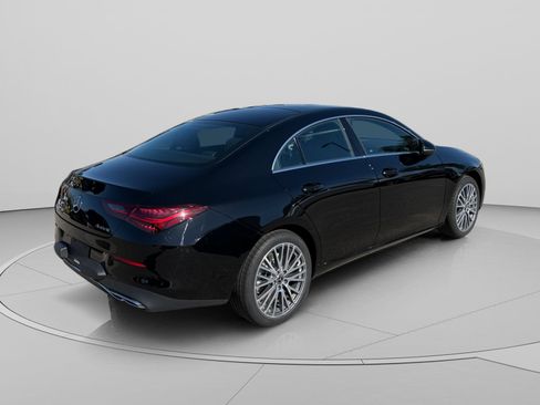 Certified 2026 Mercedes-Benz CLA 250 4MATIC image 5