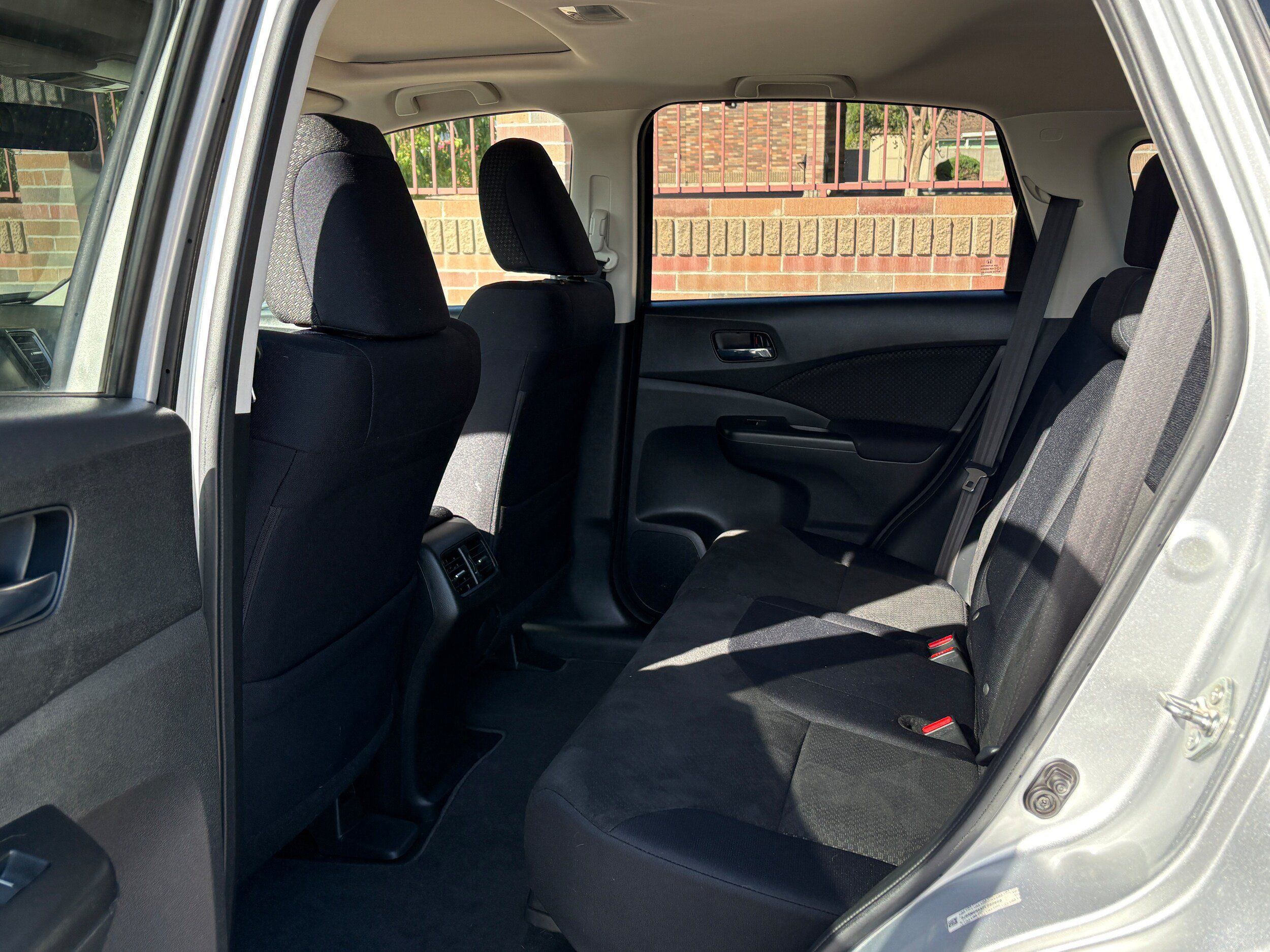 Used 2015 Honda CR-V EX image 6