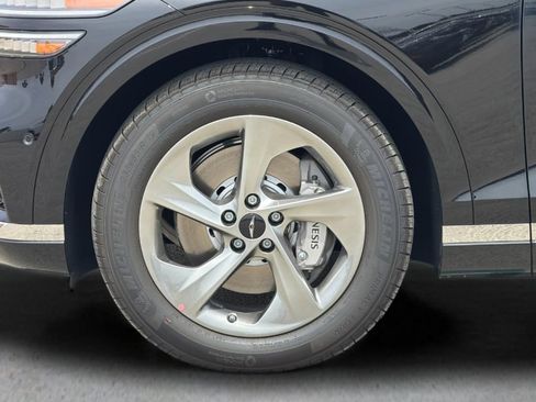 New 2026 Genesis GV70 2.5T Advanced AWD/4WD image 26