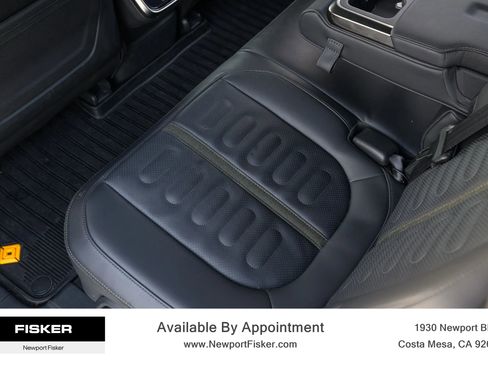 Used 2023 Rivian R1S Adventure image 18