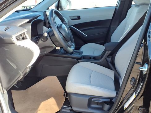 New 2026 Toyota Corolla Cross L image 6