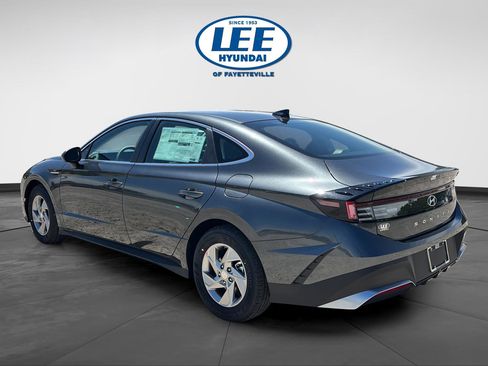 New 2026 Hyundai Sonata SE FWD image 5