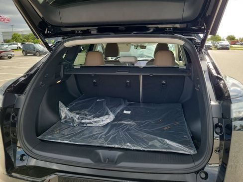 New 2026 Nissan Murano Platinum w/ Cargo Package AWD/4WD image 6