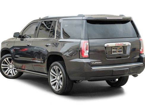 Used 2018 GMC Yukon Denali w/ Denali Ultimate Package RWD image 10