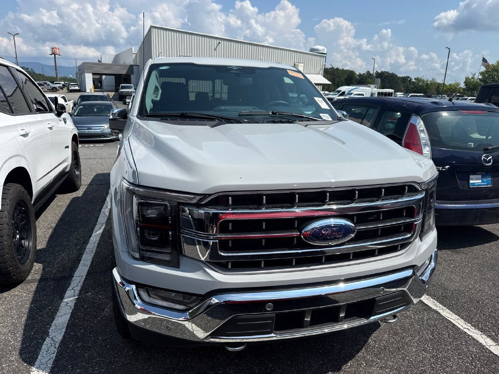 Used 2023 Ford F150 Lariat w/ Equipment Group 502A High AWD/4WD image 3