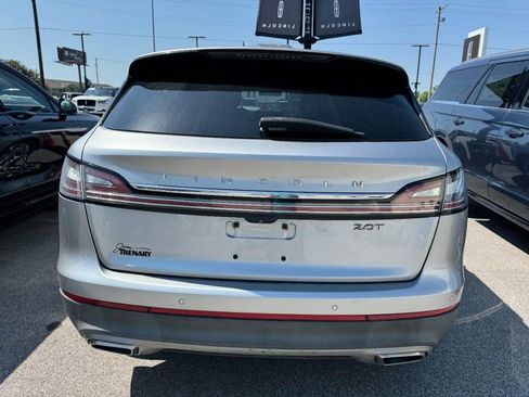 Used 2020 Lincoln Nautilus Reserve FWD image 3