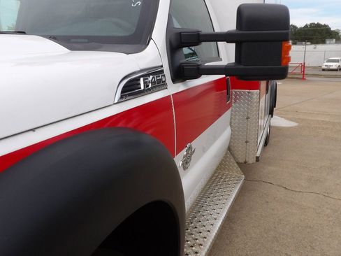 Used 2013 Ford F450 XLT w/ Ambulance Preparation Pkg RWD image 8