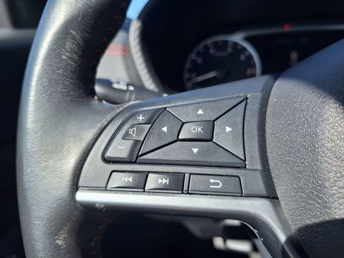 Used 2024 Nissan Sentra SR image 11