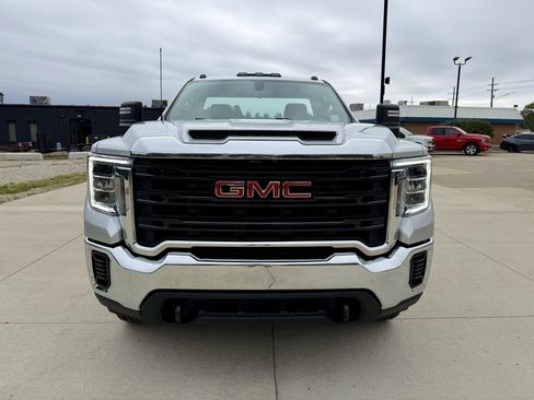Used 2021 GMC Sierra 2500 4x4 Regular Cab w/ Fleet Convenience Package image 4