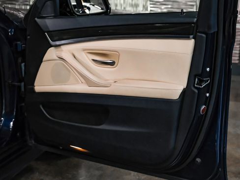 Used 2016 BMW 528i Sedan RWD image 43