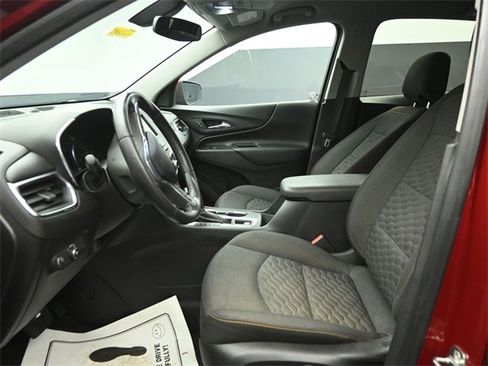 Used 2019 Chevrolet Equinox LT image 9