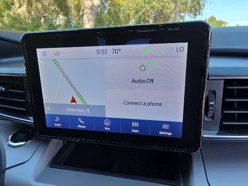 Certified 2023 Ford Explorer XLT w/ Equipment Group 202A image 4