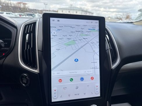 Used 2024 Ford Edge SEL w/ Convenience Package image 25