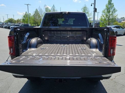 New 2026 RAM 3500 Big Horn AWD/4WD image 13