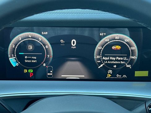 New 2026 Volkswagen Tiguan SE R-Line image 23