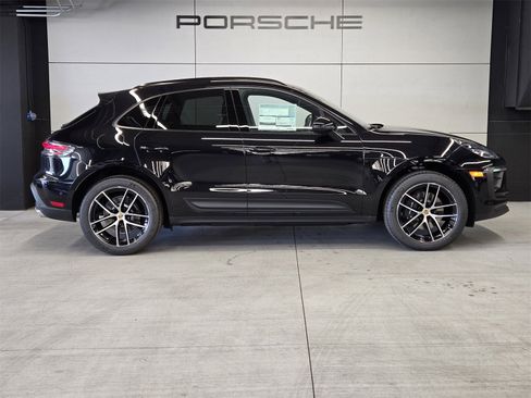 New 2025 Porsche Macan image 15