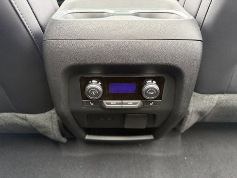 New 2026 GMC Acadia Denali w/ Super Cruise Package image 30