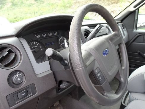 Used 2012 Ford F150 XL w/ XL Decor Group AWD/4WD image 15