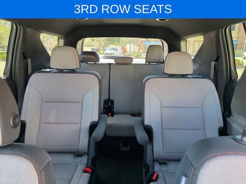 Certified 2024 Chevrolet Traverse LT image 24