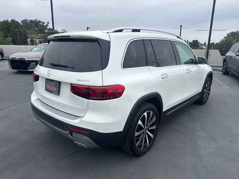 Used 2022 Mercedes-Benz GLB 250 4MATIC image 5