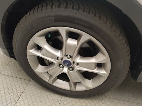 Used 2014 Ford Escape Titanium w/ Equipment Group 401A AWD/4WD image 31
