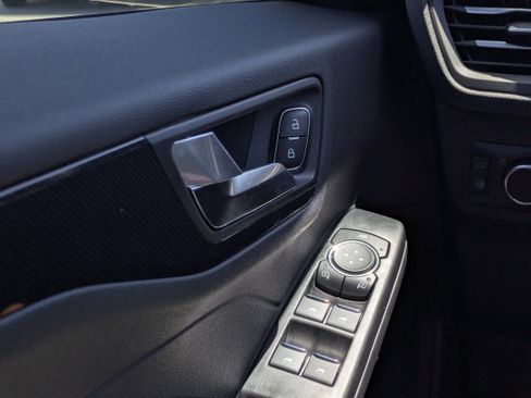 New 2025 Ford Escape ST-Line w/ Equipment Group 301A image 25