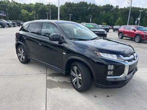 Used 2025 Mitsubishi Outlander Sport LE AWD/4WD image 11