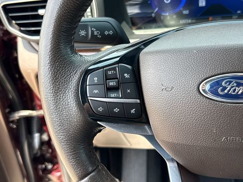 Used 2023 Ford Explorer King Ranch w/ Class IV Trailer Tow Package image 15