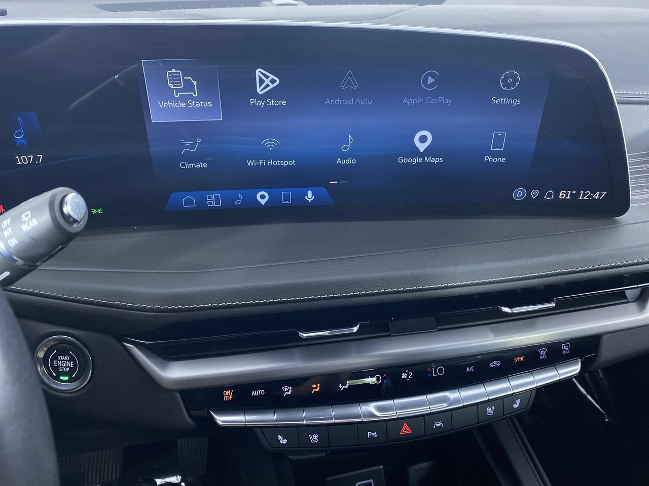 Certified 2024 Cadillac XT4 Premium Luxury AWD/4WD image 5