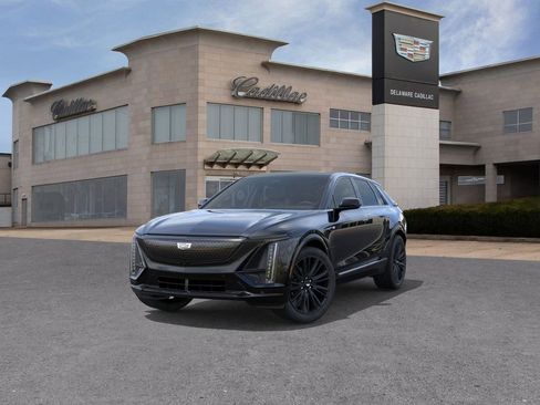 New 2026 Cadillac Lyriq Sport image 8